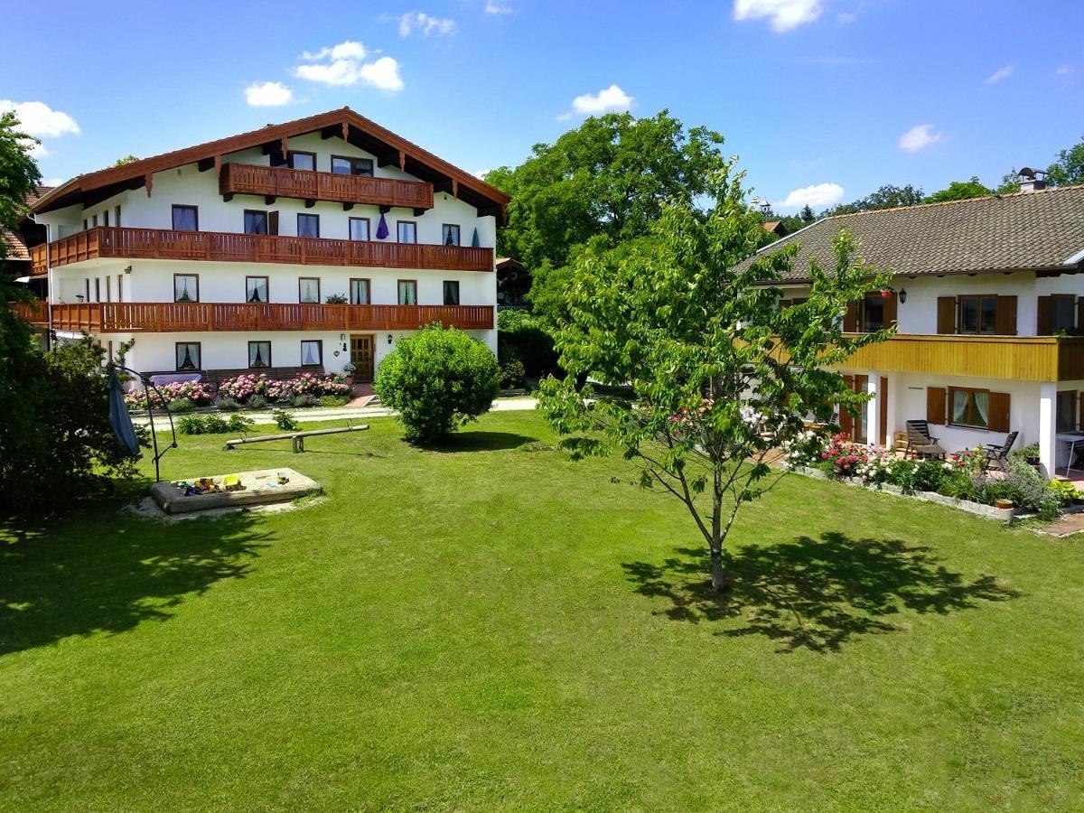 Ferienwohnungen Loisenhof Gstadt am Chiemsee Εξωτερικό φωτογραφία