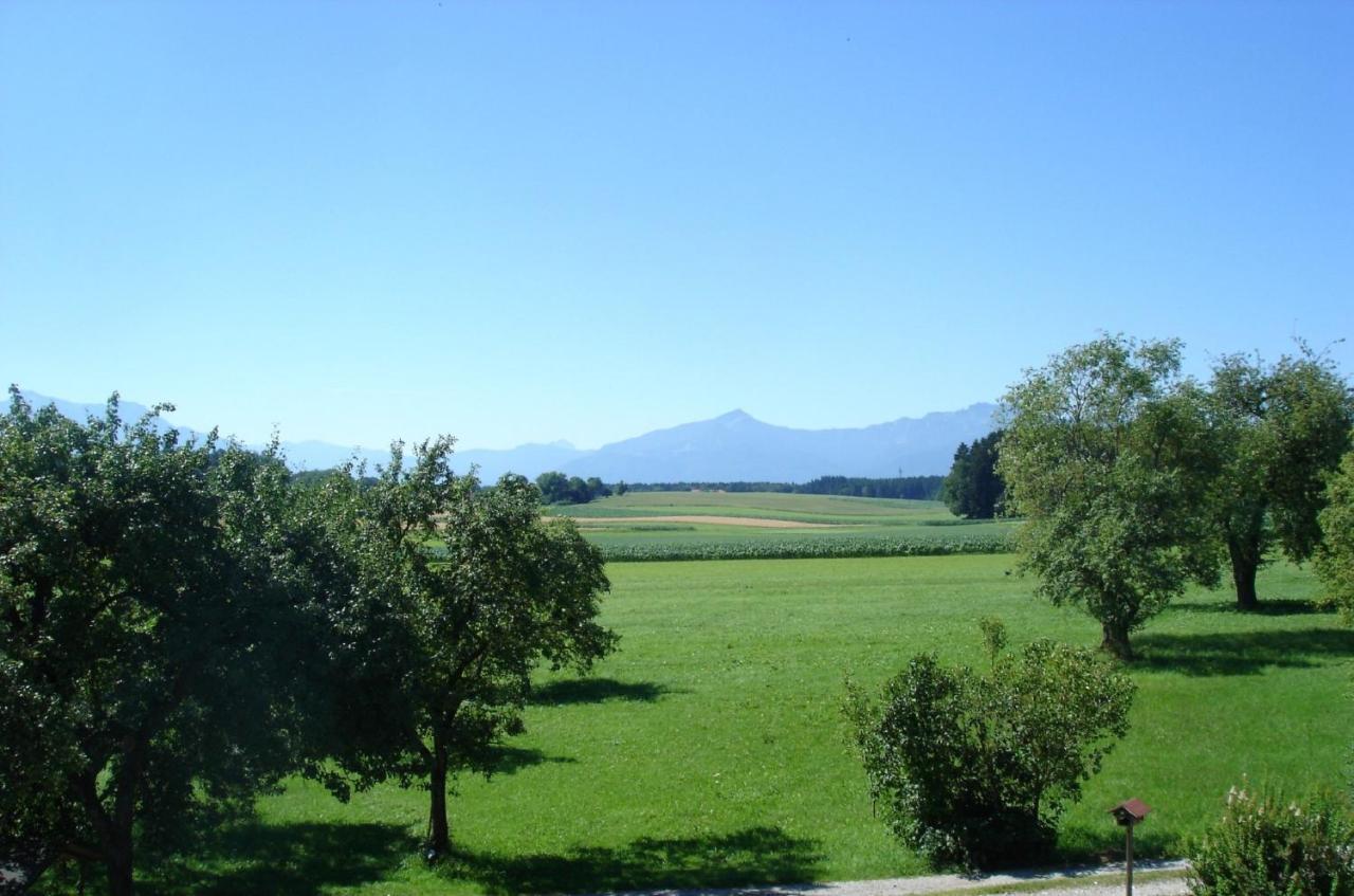 Ferienwohnungen Loisenhof Gstadt am Chiemsee Εξωτερικό φωτογραφία
