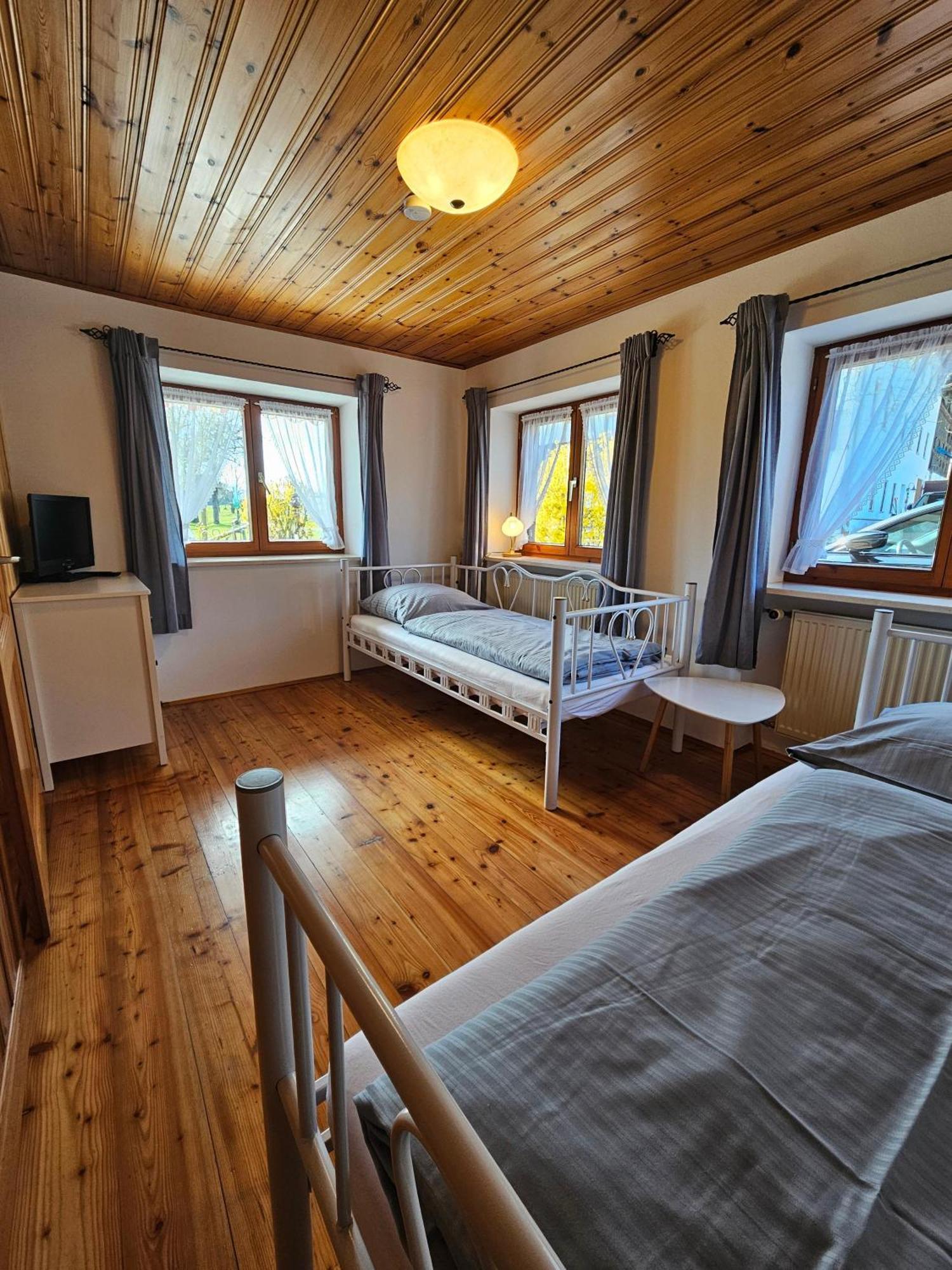 Ferienwohnungen Loisenhof Gstadt am Chiemsee Εξωτερικό φωτογραφία